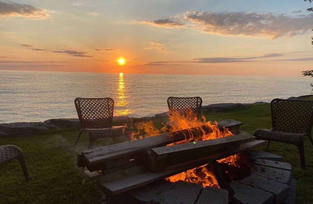 Cottage on Lake Ontario - fishing and fun