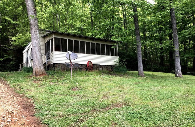 Cottage on the Coosa! Lake Logan Martin!