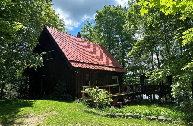 Cottage - Serenity Now on Jordan Lake (La Villetta)