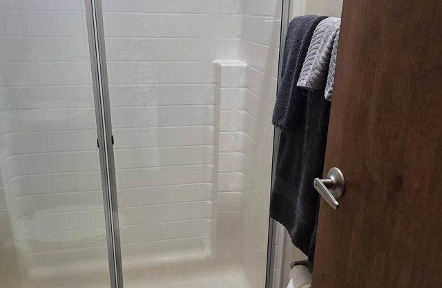 Cottage, Sleeps 4-6 - Roomy 1 Bedroom Cottage, Sleeps 4-6