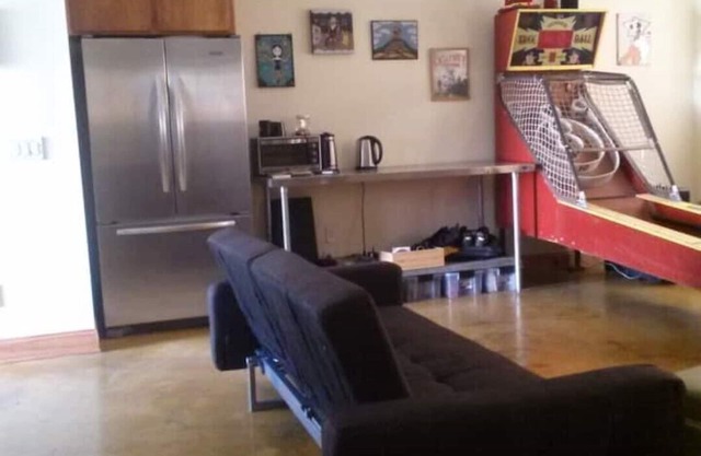 Cottage Studio