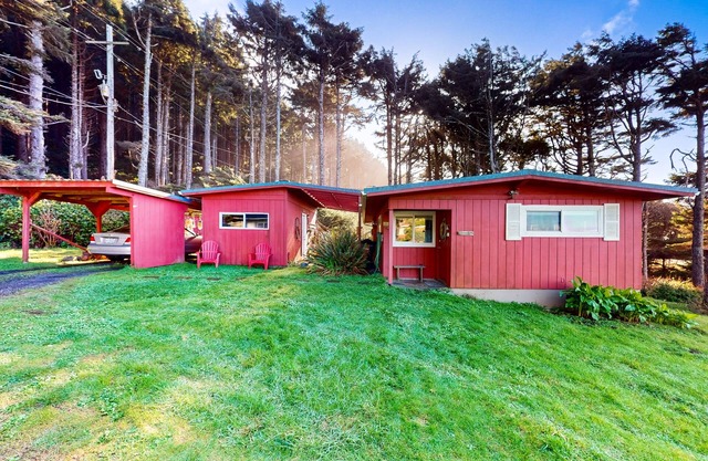 Hundefreundliche Hütte w / Panoramablick auf das Meer in einer ruhigen Gegend