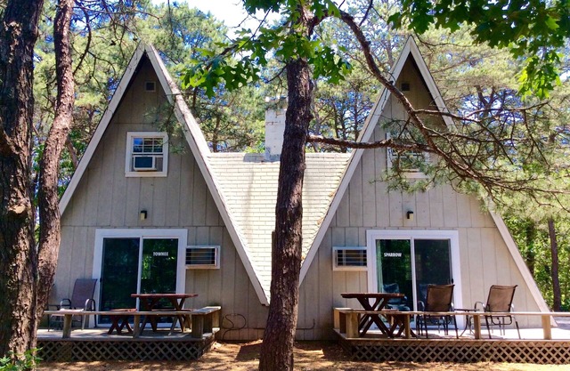 Cottages at the Even'tide Resort