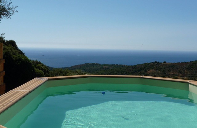 Chalets: Meerblick,Strand in 3 Min,überirdischer Pool,Villanova,10km bis Ajaccio