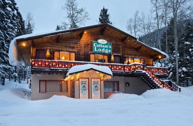 Cottam's Lodge by Alpine Village Suites