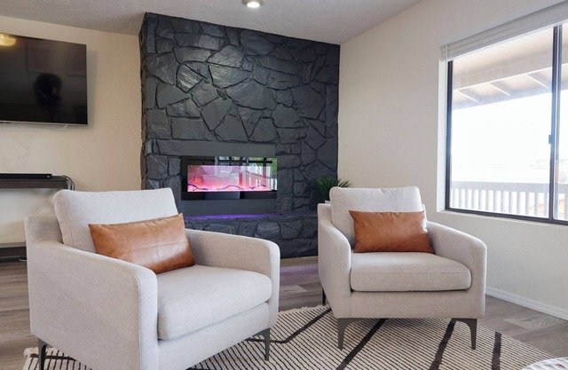 Cottonwood Castaway - Pool, comfort & style