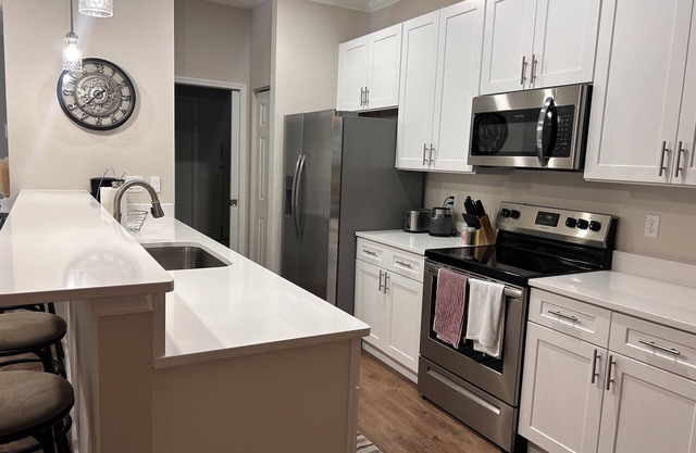 Country Club Villa. Pet friendly Sebring, FL golf getaway!