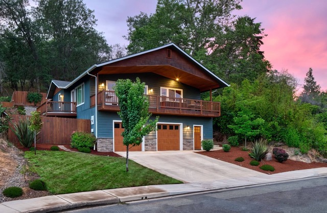 Country Comfort with Modern Conveniences