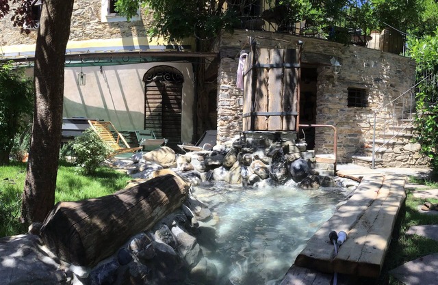 MOANO Haus - rustikal in Westligurien mit Terrasse, Garten und Parkplatz