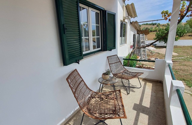 Country Cottage - Tomar