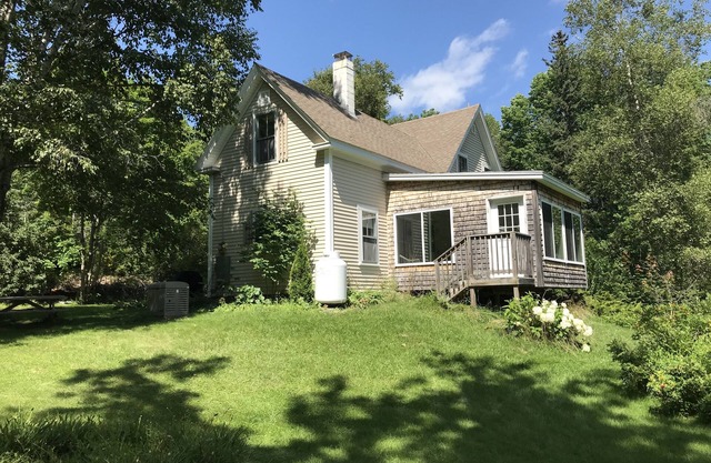 Country Cottage with Gardens