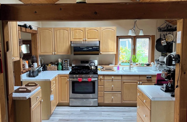 Country Elegance with Beautiful Catskill Mountain Views