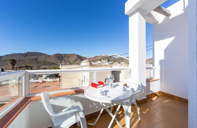 Landhaus 'Luna' mit Bergblick, privater Terrasse und Wi-Fi