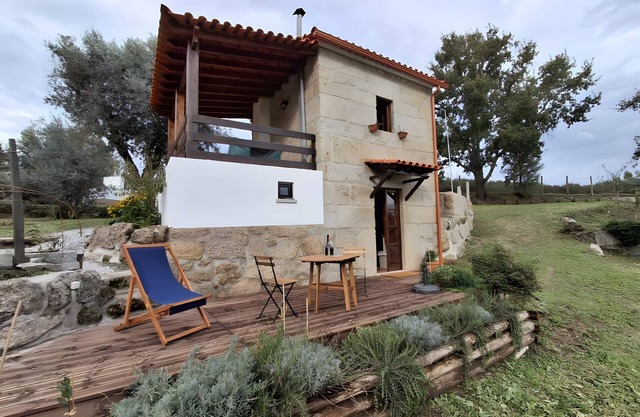 Country House 'Quinta Dos Mascarenhas' with Mountain View and Air Conditioning