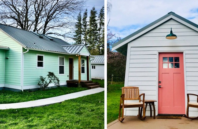Country Home+ Tiny House: Sleeps 9; with WiFi and AC in adorable Fall City!