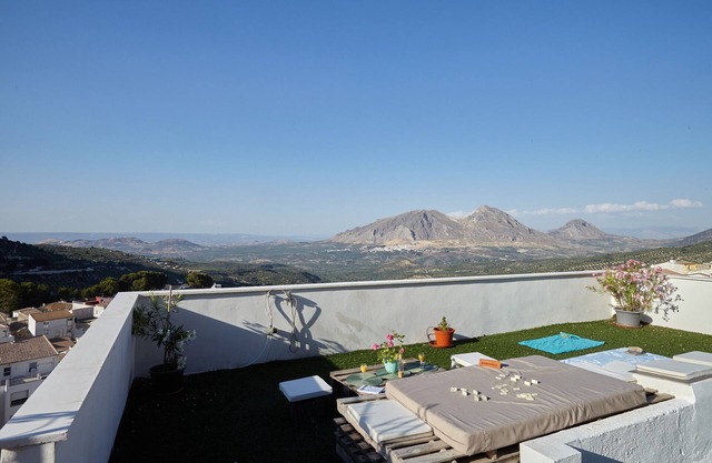 Finca 'Casa Rural Lunares Y Salinera' mit Privatterrasse, WLAN und Klimaanlage