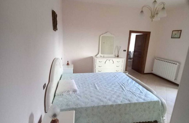 Country House 'Casa Di Campagna In Lunigiana' with Mountain View and Balcony