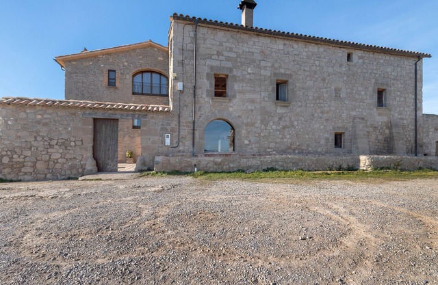 Country House 'Cal Cirera' with Mountain View, Wi-Fi and Air Conditioning