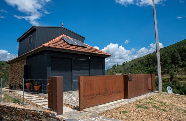 Landhaus 'Casa Da Eira Velha' mit Bergblick, Wi-Fi und Klimaanlage
