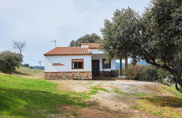 Landhaus 'Casa La Cimbarra' mit Bergblick, Gemeinschaftspool und Klimaanlage