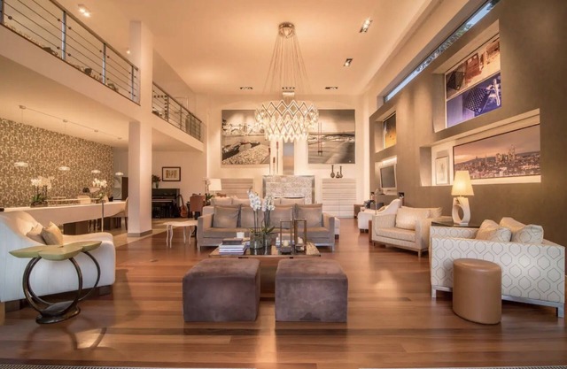 Country House 'Casa Laranja' with Private Pool, Wi-Fi and Air Conditioning