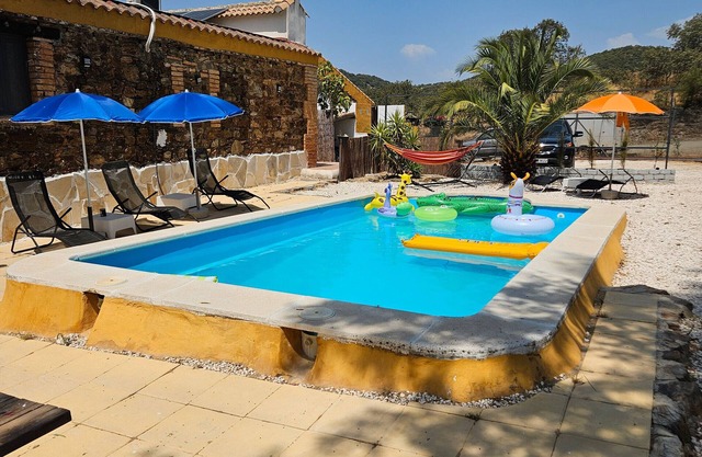 Finca 'Alpakas erleben in Andalusien' mit Bergblick