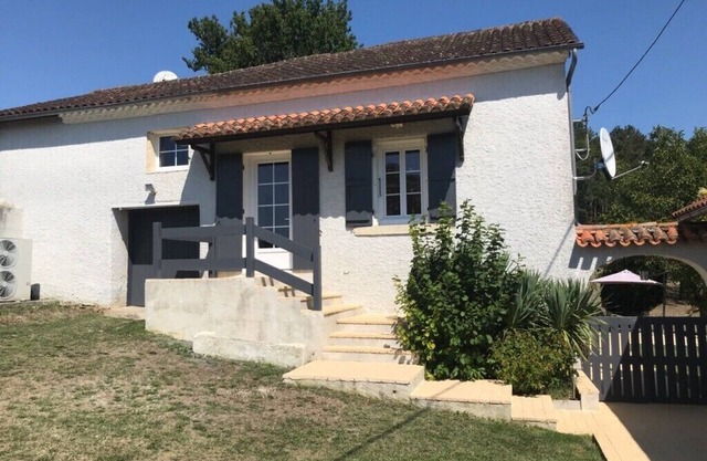 Landhaus in Périgord in der Nähe von BRANTOME mit privatem Pool