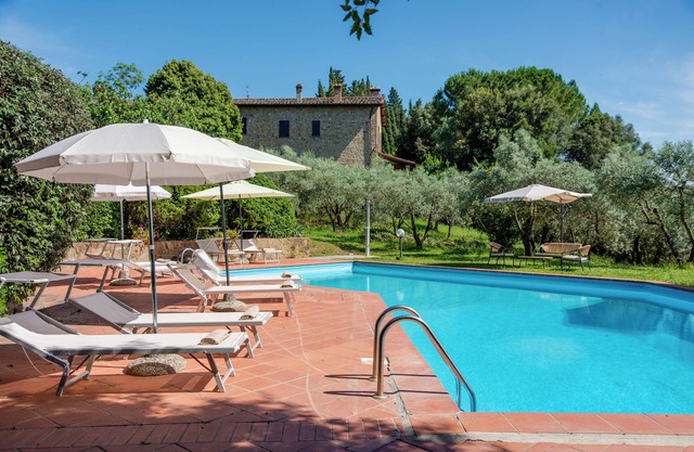 Finca 'La Pineta Farm House' mit privatem Pool und WLAN