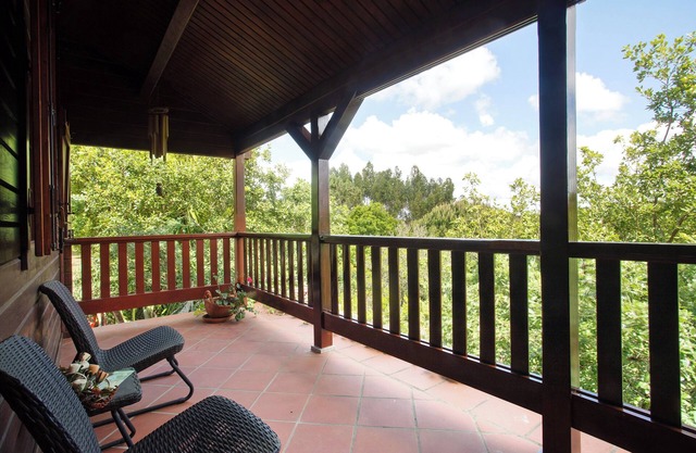 Chalet 'Quinta Do Castelo - Casa De Madeira' mit Bergblick, Wi-Fi und Klimaanlage