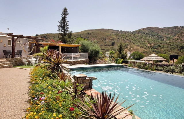 Landhaus 'Quinta Do Silêncio T2' mit Bergblick, WLAN und Klimaanlage