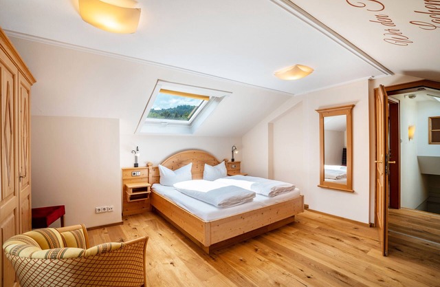 Landhauszimmer 'Dachjuche' mit Bergblick und WLAN