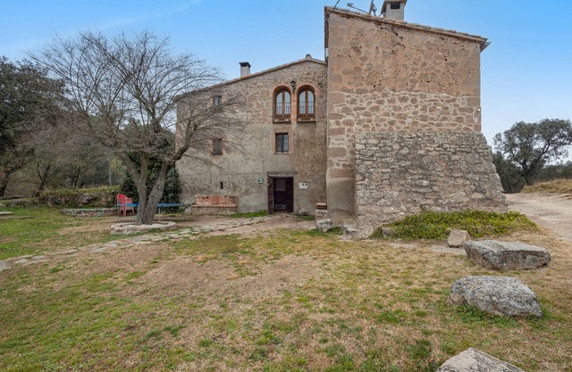 Country House 'Subiraneta' with Mountain View, Private Pool and Wi-Fi