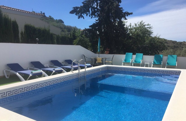 Landhaus mit eigenem Pool für bis zu 8 Personen.