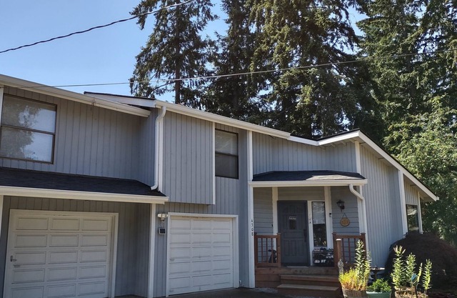 Country Living Near The City 10 minutes from Tacoma waterfront and downtown