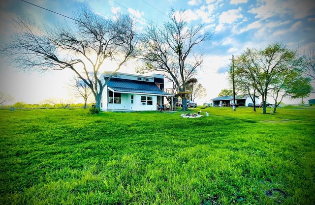 Country Living with all the Amenities