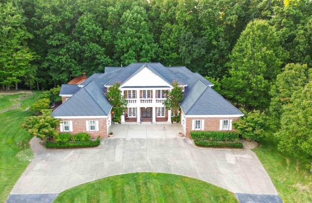 Country Mansion