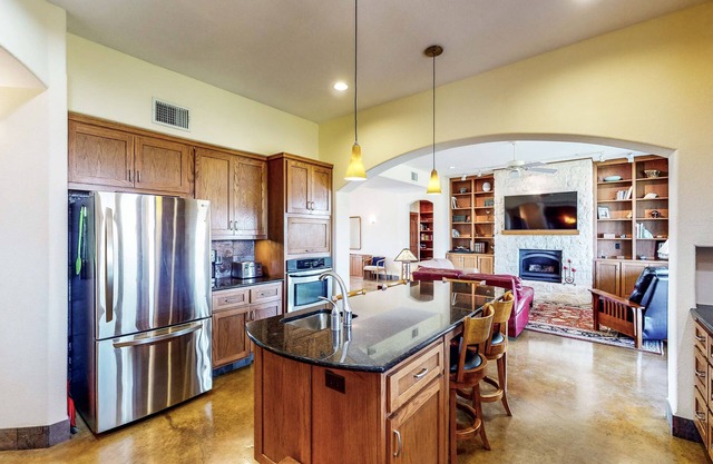 Country Retreat | House in Bartlett