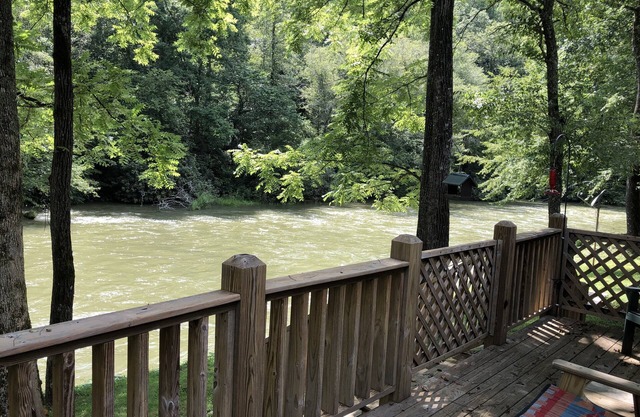 Country River Cabin