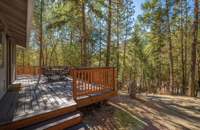 Country Studio Cabin