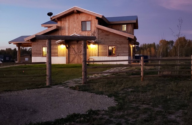 Country style guest house with Teton views