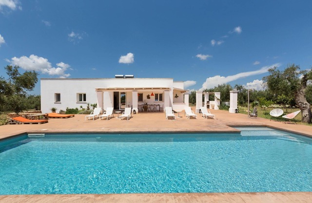Landhaus mit Swimmingpool in der Nähe der Sandstrand, max Komfort und entspannen Sie sich!