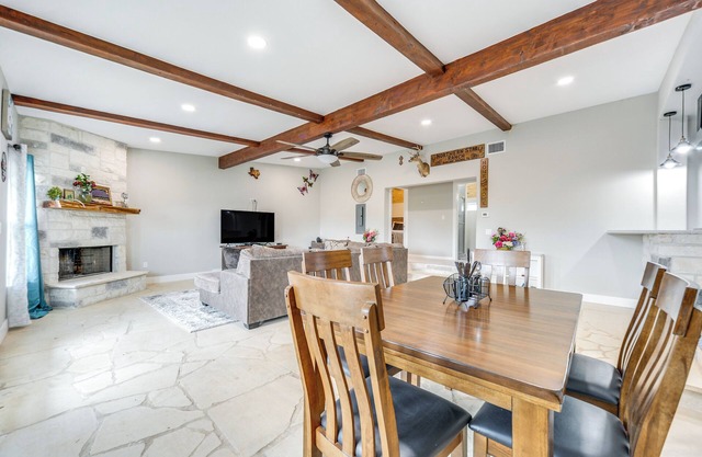 Countryside Texas Home w/ Fire Pit!