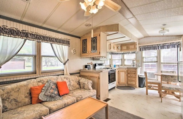 Couples cabin on Three Island Lake in Bemidji, MN
