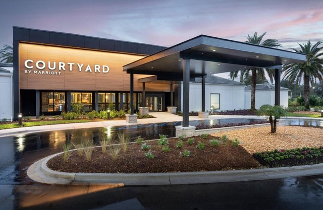 Courtyard by Marriott West Palm Beach