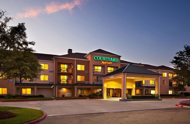Courtyard® by Marriott® Baton Rouge South