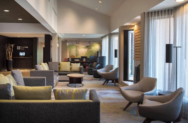 Courtyard by Marriott Boston Norwood/Canton