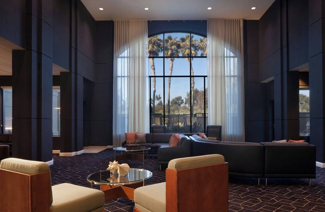 Courtyard by Marriott Newark Silicon Valley