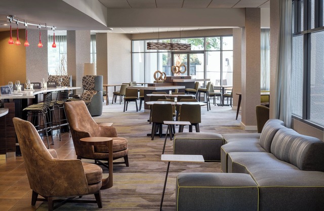 Courtyard by Marriott Richmond/Berkeley