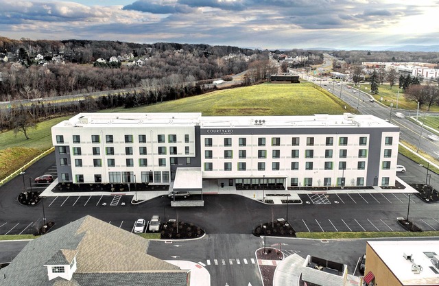 Courtyard by Marriott Southington