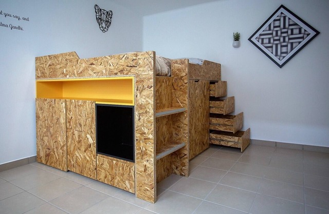 Cousy apartment with roof top, gym, grill, wifi near down town.